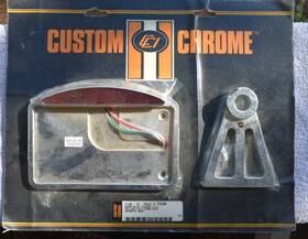 Custom Chrome 47-236 Motorcycle License Plate Led Tail Light Horizontal Mount Bracket