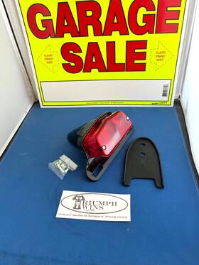 Dixie B6500 Lucas Style 564 Tail Light Lamp With Gloss Black Tag Mounting Bracket Universal 12v