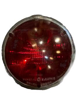 Ge 4001r Red Sealed Beam Signal Light With Chrome Trim Ring 12v