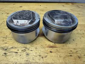 Harley-davidson 22767-98 Harley-davidson Screaming Eagle Pistons 10.5 1 .010 Evo