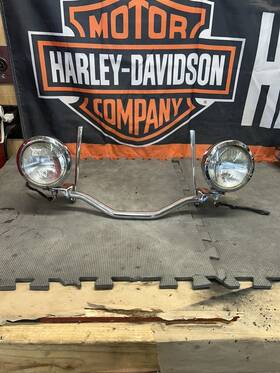 Harley-davidson 58082-87 Genuine Softail Light Bar Front Fog Aux Passing Lamp 1986-1999