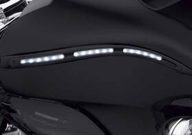 Harley Davidson 68000191a Electra Glo Fairing Trim Black Turn Signals Led 14-23 Street Glide