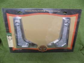Harley-davidson 68613-01 Passing Lamp Bracket Covers. Touring Models 1996 Later