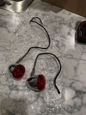 Harley-davidson 934347189347 Chrome Bullet Rear Red Turn Signals For 1999-2005 Dyna Oem