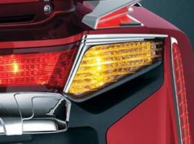Kuryakyn 418823 Rear Lower Light Bar Trim Gl1800 2012-2017