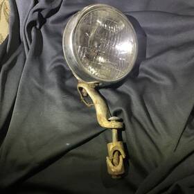 Lc 922395 Vintage B-l-c Passing Light