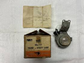 986721 Pontiac 1957 Trunk And Utility Lamp