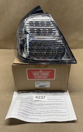 Show Chrome 52-778 Left Side Only 2006 Style Saddlebag Light Incandescent