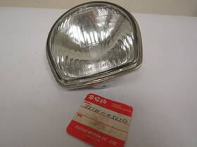 Suzuki 35121-05610 Headlight Fits Ac50 As50 Nos