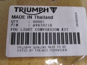 Triumph A9830210 New Conversion Kit Led Fog Lights Tiger 900 Gt Pro/rally Pro