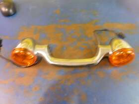 V-twin Manufacturing 33-1175 Chrome Revox Rear Light Bar And Turn Signals Harley Davidson Flst Softail 2000-17