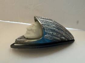 V-twin Manufacturing 33-2145/6410-20 Indian Head Motorcycle Front Fender Chrome Ornament Light