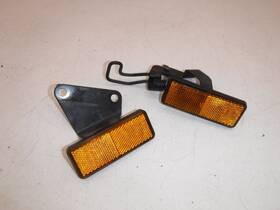 5fb-21598-01-00 Yamaha 98-16 V Star 650 Reflector Marker Set